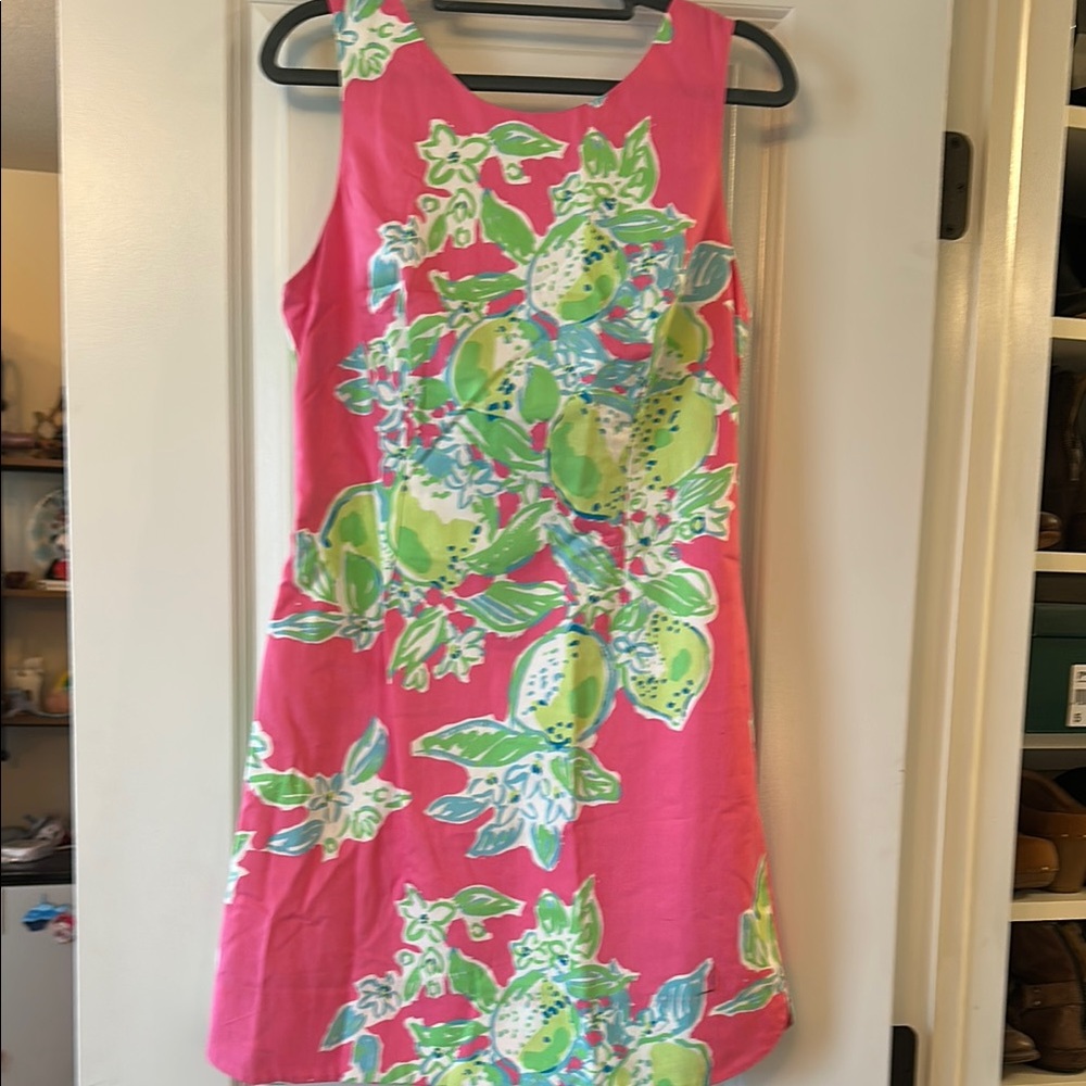Lilly Pulitzer EUC size 4 Vibrant Pink Floral Dress